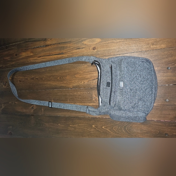 lug Handbags - Lug flutter crossbody purse